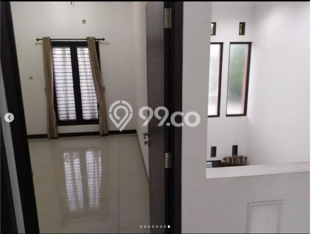 For Sale! Luxury House LT 162m2 Desain Elegan di Taman Galaxy For Sale! Luxury House LT 162m2 Desain Elegan di Taman Galaxy