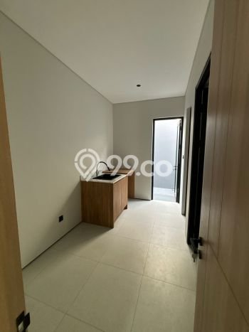 Rumah Bagus Siap Huni Di Kelapa Gading Luas 300m2 Aman Rumah Bagus Siap Huni Di Kelapa Gading Luas 300m2 Aman