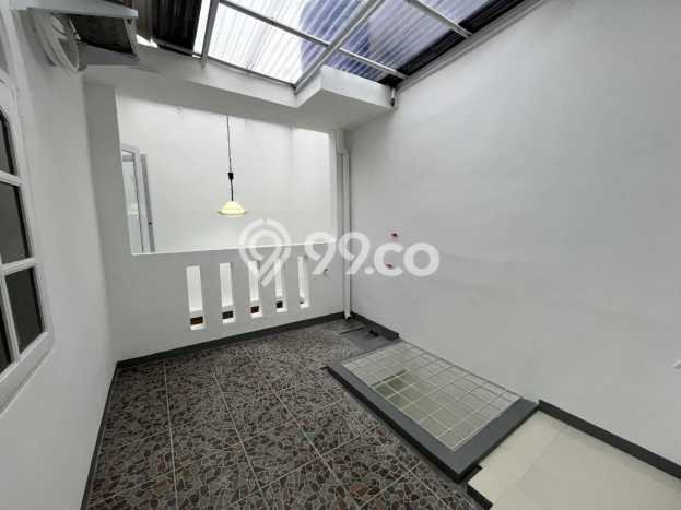 Jual Rumah Modern 3 KT di Pondok Bambu, Jakarta Timur Jual Rumah Modern 3 KT di Pondok Bambu, Jakarta Timur
