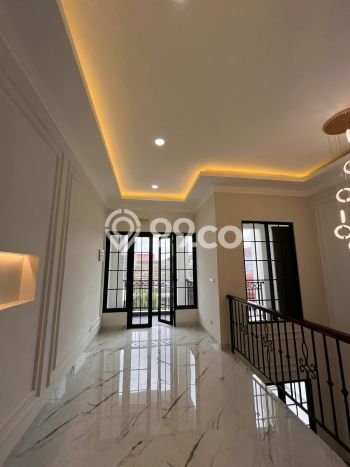 Dijual Rumah Mewah Elegan Dengan View Cantik di BSD Griya Loka, Tangerang Dijual Rumah Mewah Elegan Dengan View Cantik di BSD Griya Loka, Tangerang