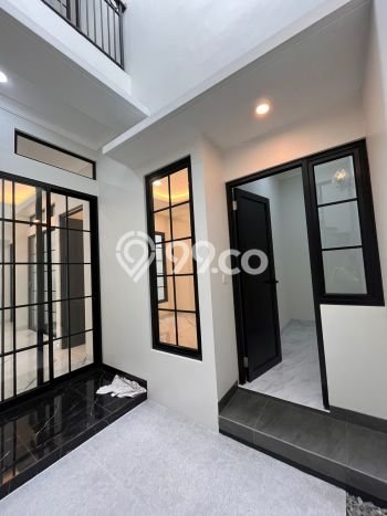 Dijual Rumah Mewah Elegan Dengan View Cantik di BSD Griya Loka, Tangerang Dijual Rumah Mewah Elegan Dengan View Cantik di BSD Griya Loka, Tangerang