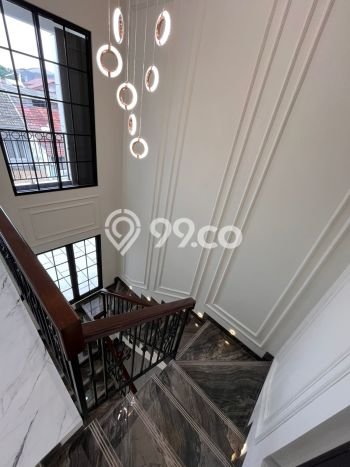 Dijual Rumah Mewah Elegan Dengan View Cantik di BSD Griya Loka, Tangerang Dijual Rumah Mewah Elegan Dengan View Cantik di BSD Griya Loka, Tangerang