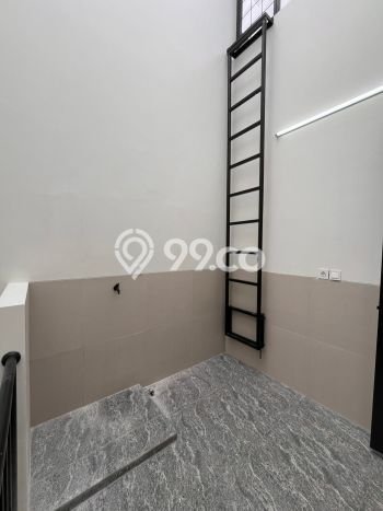 Dijual Rumah Mewah Elegan Dengan View Cantik di BSD Griya Loka, Tangerang Dijual Rumah Mewah Elegan Dengan View Cantik di BSD Griya Loka, Tangerang