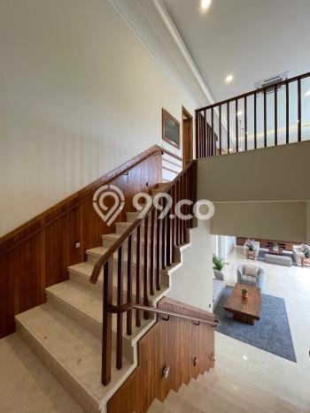 Rumah Elit Modern Tanpa Renovasi di Kemang Jakarta Selatan Rumah Elit Modern Tanpa Renovasi di Kemang Jakarta Selatan