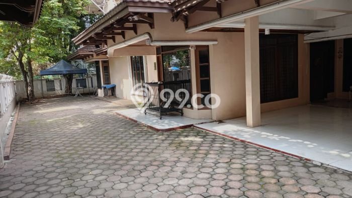 Rumah Elit LB 350m2 Siap Pakai Desain Elegan di Pondok Indah, Jakarta Selatan Rumah Elit LB 350m2 Siap Pakai Desain Elegan di Pondok Indah, Jakarta Selatan