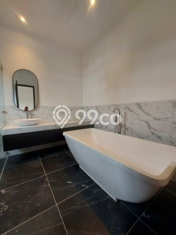 Hunian Mewah LB 500m2 Siap Pakai Desain Elegan di Lebak Bulus, Jakarta Selatan Hunian Mewah LB 500m2 Siap Pakai Desain Elegan di Lebak Bulus, Jakarta Selatan