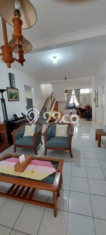 Dijual Rumah Mewah Elegan Dengan View Eksklusif di Bintaro, Tangerang Selatan Dijual Rumah Mewah Elegan Dengan View Eksklusif di Bintaro, Tangerang Selatan