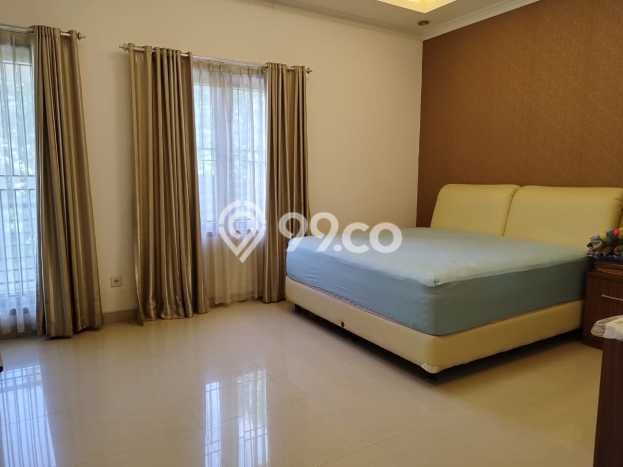 Rumah Mewah Siap Huni LT 306m2 di BSD, Tangerang Selatan Rumah Mewah Siap Huni LT 306m2 di BSD, Tangerang Selatan