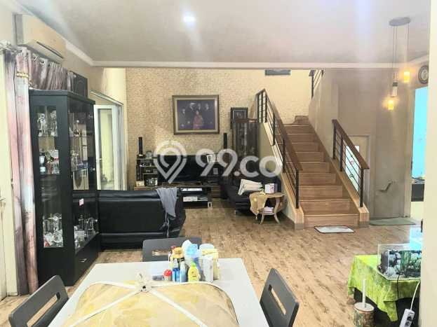 Siap Huni Rumah Mewah 4 Kamar di BSD Dekat ke Mana Pun Siap Huni Rumah Mewah 4 Kamar di BSD Dekat ke Mana Pun