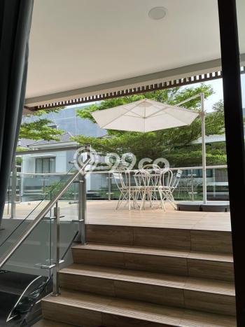 Rumah Luxury Modern Siap Huni di Bintaro Tangerang Selatan Rumah Luxury Modern Siap Huni di Bintaro Tangerang Selatan