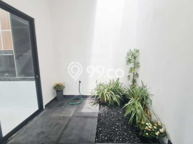 Rumah Minimalis 4 KT di Graha Raya Bintaro Tangerang Selatan Full Furnished Rumah Minimalis 4 KT di Graha Raya Bintaro Tangerang Selatan Full Furnished