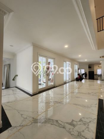 Rumah Luxury Modern Siap Huni di Pondok Indah Jakarta Selatan Rumah Luxury Modern Siap Huni di Pondok Indah Jakarta Selatan