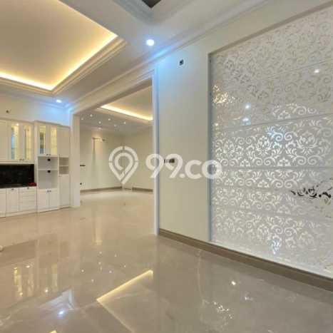 Dijual Rumah Luas Elegan Dengan View Cantik di Pondok Indah, Jakarta Selatan Dijual Rumah Luas Elegan Dengan View Cantik di Pondok Indah, Jakarta Selatan