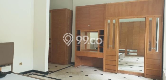 Dijual Rumah Premium dengan Fasilitas Sekitar Lengkap di Kebayoran Baru, Jakarta Selatan Dijual Rumah Premium dengan Fasilitas Sekitar Lengkap di Kebayoran Baru, Jakarta Selatan