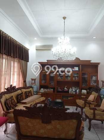 Rumah Mewah LB 400m2 Siap Huni Desain Elegan di Pondok Indah, Jakarta Selatan Rumah Mewah LB 400m2 Siap Huni Desain Elegan di Pondok Indah, Jakarta Selatan