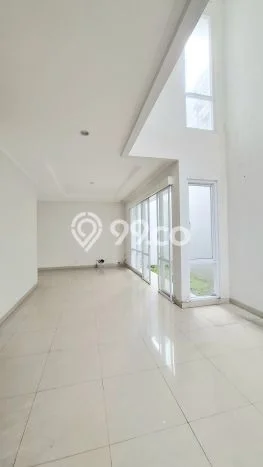 Siap Huni Rumah Mewah 3 Kamar di Kebayoran Lama Dekat ke Mana Saja Siap Huni Rumah Mewah 3 Kamar di Kebayoran Lama Dekat ke Mana Saja