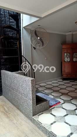 Ready to Use! Luxury House LT 424m2 Desain Elegan di Bintaro Ready to Use! Luxury House LT 424m2 Desain Elegan di Bintaro