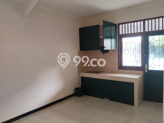 Rumah Mewah LB 100m2 Siap Huni Desain Elegan di Bintaro, Tangerang Selatan Rumah Mewah LB 100m2 Siap Huni Desain Elegan di Bintaro, Tangerang Selatan