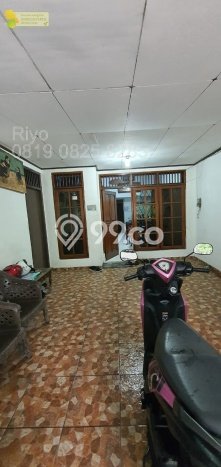Rumah Luas Asri 3 KT Siap Pakai di Pegangsaan Jakarta Utara Rumah Luas Asri 3 KT Siap Pakai di Pegangsaan Jakarta Utara