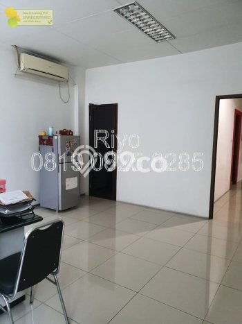 Ruko Dijual di Jakarta Utara LT 82m2 & LB 330m2 Lokasi Terbaik! Ruko Dijual di Jakarta Utara LT 82m2 & LB 330m2 Lokasi Terbaik!