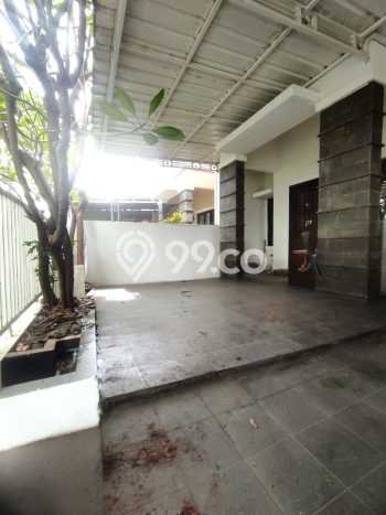 Rumah Luas Asri 2 KT Siap Huni di Harapan Indah Bekasi Rumah Luas Asri 2 KT Siap Huni di Harapan Indah Bekasi