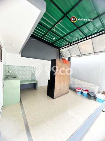 Rumah sewa siap pakai 3 KT di Jakarta Garden City, Jakarta Timur Rumah sewa siap pakai 3 KT di Jakarta Garden City, Jakarta Timur