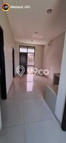 Ruko Disewakan Kawasan Jakarta Garden City, Luas 95m2m², Area Komersial, Jalan Utama Ruko Disewakan Kawasan Jakarta Garden City, Luas 95m2m², Area Komersial, Jalan Utama