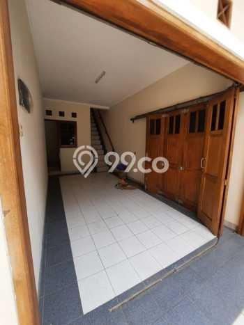 For Sale Rumah Elit Exclusive di Jatinegara, Jakarta Timur For Sale Rumah Elit Exclusive di Jatinegara, Jakarta Timur
