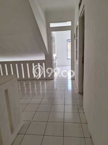 Rumah Minimalis 2 KT di Kalideres Jakarta Barat Semi Furnished Rumah Minimalis 2 KT di Kalideres Jakarta Barat Semi Furnished