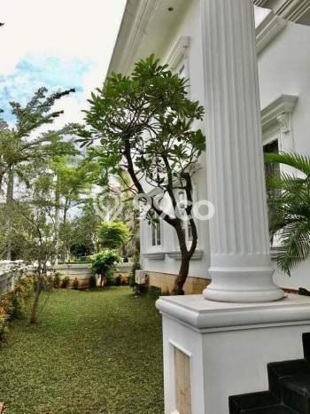 Siap Huni Rumah Mewah 5 Kamar di Kelapa Gading Dekat ke Mana Pun Siap Huni Rumah Mewah 5 Kamar di Kelapa Gading Dekat ke Mana Pun