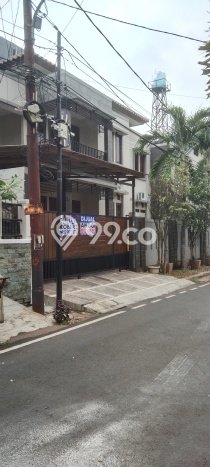 Siap Huni Rumah Mewah 6 Kamar di Cempaka Putih Dekat ke Mana Saja Siap Huni Rumah Mewah 6 Kamar di Cempaka Putih Dekat ke Mana Saja
