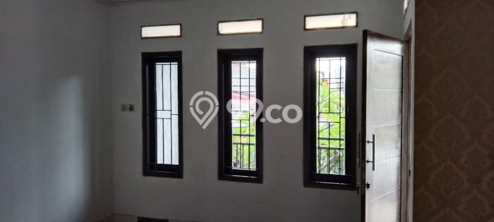 For Sale! Luxury House LT 97m2 Desain Modern di Pulomas For Sale! Luxury House LT 97m2 Desain Modern di Pulomas