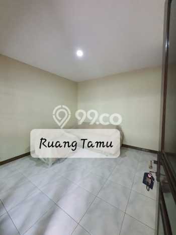 NEW LISTING! Rumah di Cempaka Putih, Siap Huni, 2 KM, Dekat Cempaka Putih, Jakarta Pusat, Jakarta Pusat, Luas 150m2m² Bangunan 135m2m² NEW LISTING! Rumah di Cempaka Putih, Siap Huni, 2 KM, Dekat Cempaka Putih, Jakarta Pusat, Jakarta Pusat, Luas 150m2m² Bangunan 135m2m²