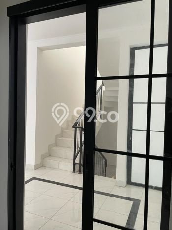 Rumah Premium di Jakarta Selatan Lokasi Strategis Kondisi Terawat Rumah Premium di Jakarta Selatan Lokasi Strategis Kondisi Terawat