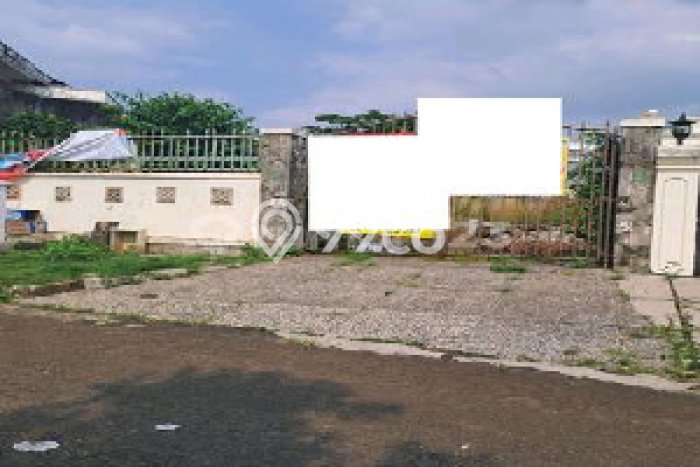 Kavling Tanah untuk Dijual di Pondok Indah, Jakarta Selatan, Luas 805m2 Kavling Tanah untuk Dijual di Pondok Indah, Jakarta Selatan, Luas 805m2