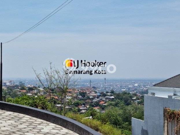Rumah 4 Kamar Dekat Tempat Strategis di Candisari, Semarang Rumah 4 Kamar Dekat Tempat Strategis di Candisari, Semarang