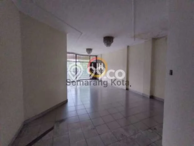 Ruko paling strategis disewakan di Semarang Tengah Semarang Ruko paling strategis disewakan di Semarang Tengah Semarang