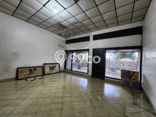 For Sale Rumah Mewah Exclusive di Banyumanik, Semarang For Sale Rumah Mewah Exclusive di Banyumanik, Semarang
