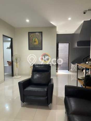 Hot Offer Hunian Premium Ideal dan Luas di Gajah Mungkur, Semarang Hot Offer Hunian Premium Ideal dan Luas di Gajah Mungkur, Semarang