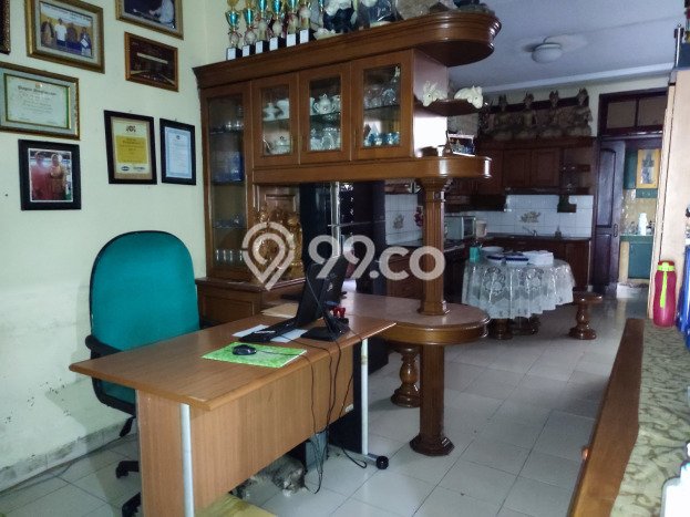 Dijual Hunian Mewah dengan Fasilitas Sekitar Lengkap di Tebet, Jakarta Selatan Dijual Hunian Mewah dengan Fasilitas Sekitar Lengkap di Tebet, Jakarta Selatan
