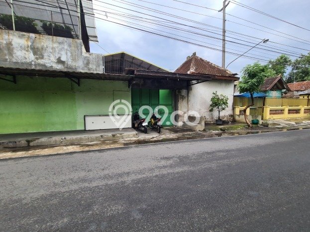 Dijual Rumah Premium dengan Fasilitas Sekitar Komplit di Sukoharjo, Sukoharjo Dijual Rumah Premium dengan Fasilitas Sekitar Komplit di Sukoharjo, Sukoharjo