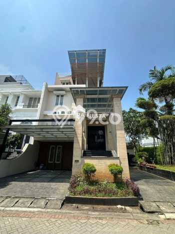 Jual Rumah Mewah Elegan Dengan View Cantik di Pantai Indah Kapuk, Jakarta Utara Jual Rumah Mewah Elegan Dengan View Cantik di Pantai Indah Kapuk, Jakarta Utara