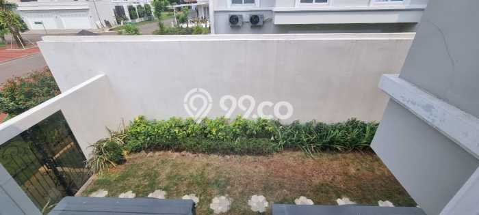Hunian Elit LB 203m2 Siap Pakai Desain Elegan di Gading Serpong, Tangerang Hunian Elit LB 203m2 Siap Pakai Desain Elegan di Gading Serpong, Tangerang
