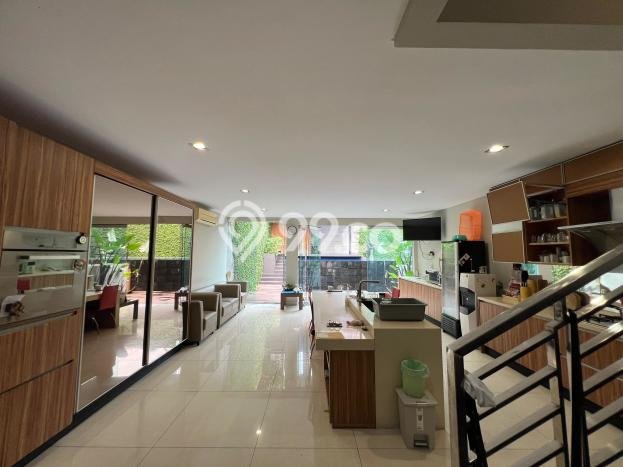 Hunian Super Mewah dengan Akses Paling Strategis di Lippo Karawaci, Tangerang Hunian Super Mewah dengan Akses Paling Strategis di Lippo Karawaci, Tangerang