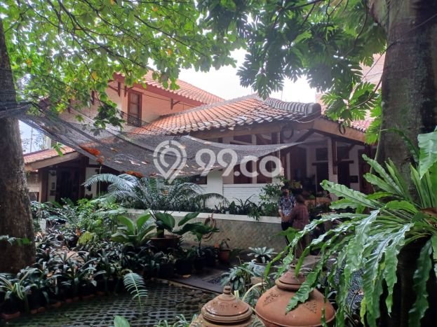 Rumah LT 1029m² / LB 1440m² Fasilitas Jogging Track di Jagakarsa, Jakarta Selatan Rumah LT 1029m² / LB 1440m² Fasilitas Jogging Track di Jagakarsa, Jakarta Selatan