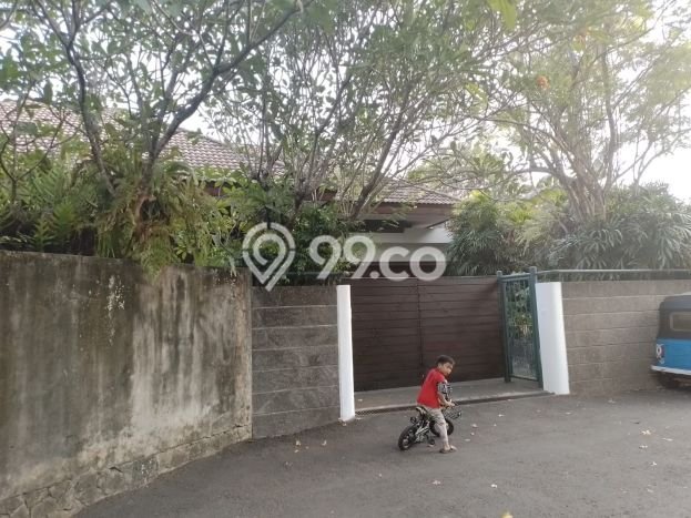 Hunian Mewah LB 1300m2 Siap Pakai Desain Elegan di Cipete, Jakarta Selatan Hunian Mewah LB 1300m2 Siap Pakai Desain Elegan di Cipete, Jakarta Selatan