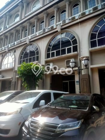 INVESTASI POTENSIAL! Ruko di Cengkareng, Luas 220m², Potensi Keramaian Tinggi INVESTASI POTENSIAL! Ruko di Cengkareng, Luas 220m², Potensi Keramaian Tinggi