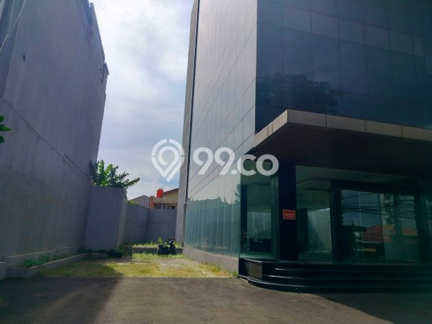 Kantor Strategis Kawasan , Luas 2000m2m², Mainroad, Tingkat Keramaian Tinggi Kantor Strategis Kawasan , Luas 2000m2m², Mainroad, Tingkat Keramaian Tinggi