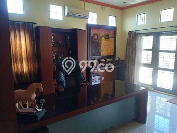 Hunian Mewah LB 300m2 Siap Pakai Desain Elegan di Sesetan, Denpasar Hunian Mewah LB 300m2 Siap Pakai Desain Elegan di Sesetan, Denpasar