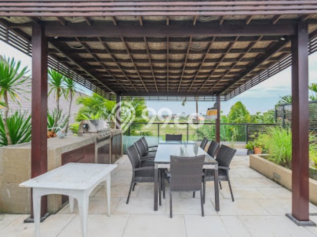 Rumah Kawasan Cemagi, LT 446m², LB 420m² Rumah Kawasan Cemagi, LT 446m², LB 420m²
